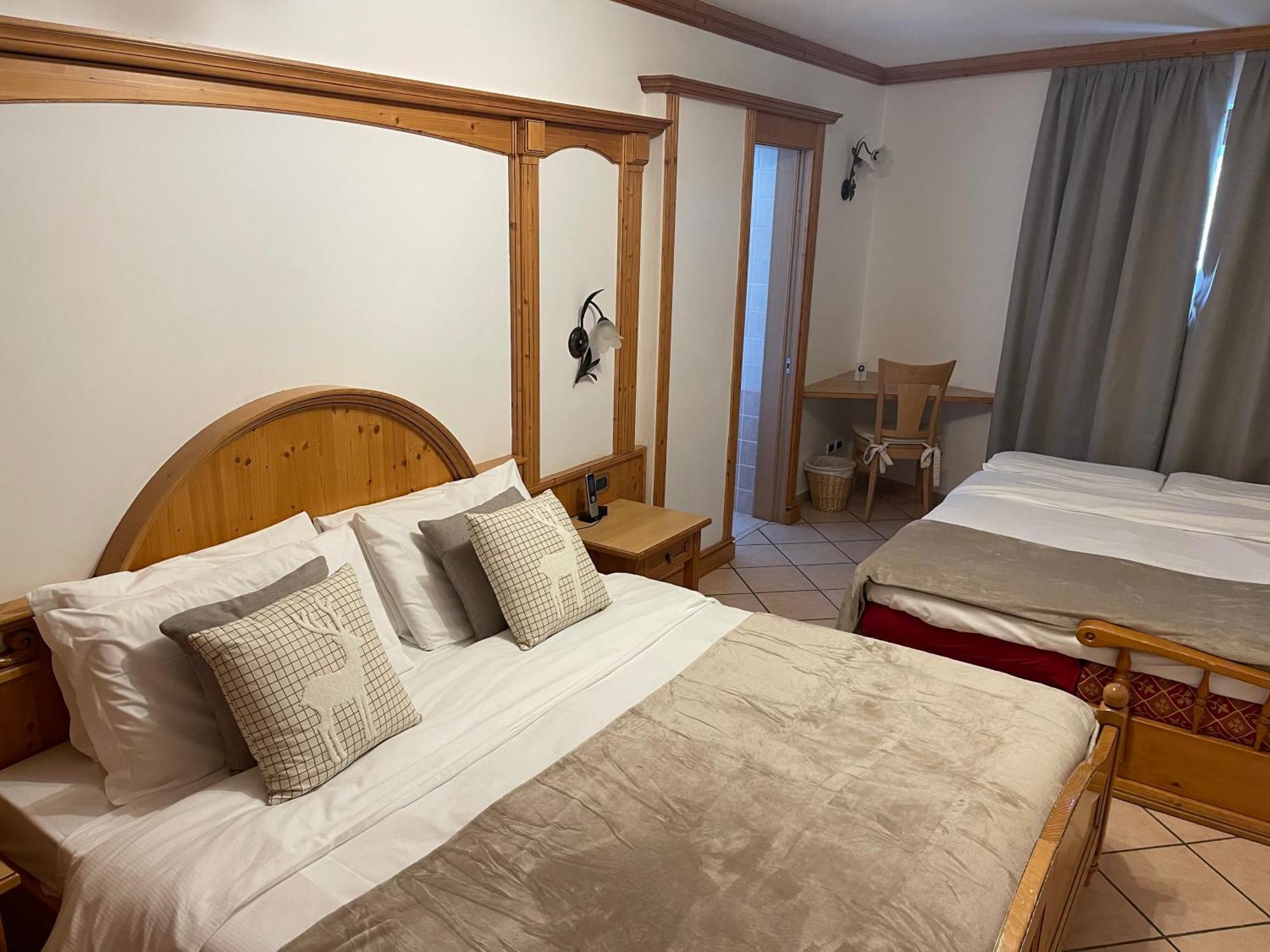 Hotel Valle Verde - Rent Ski & Bike تارفيسيو المظهر الخارجي الصورة