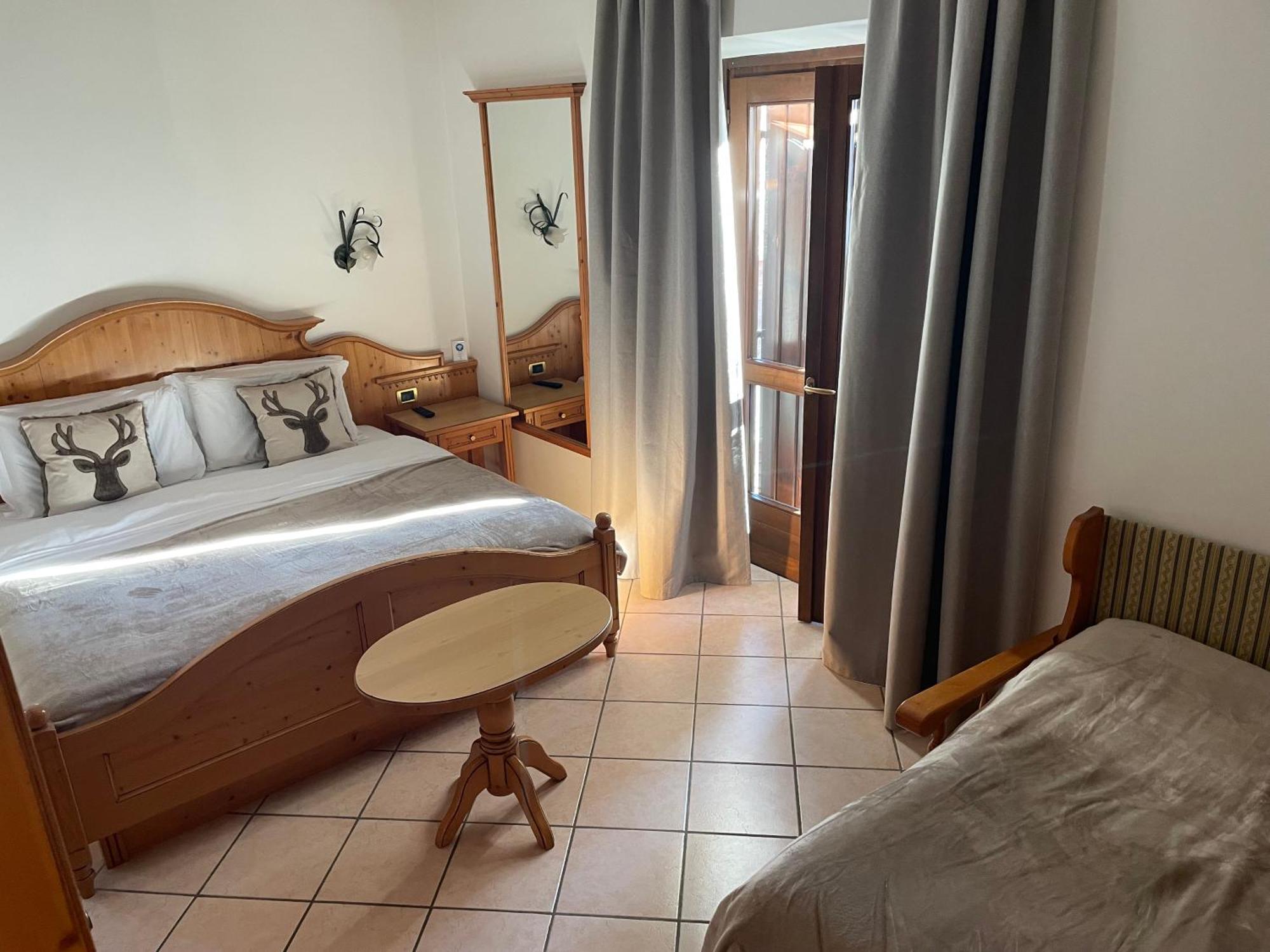 Hotel Valle Verde - Rent Ski & Bike تارفيسيو المظهر الخارجي الصورة