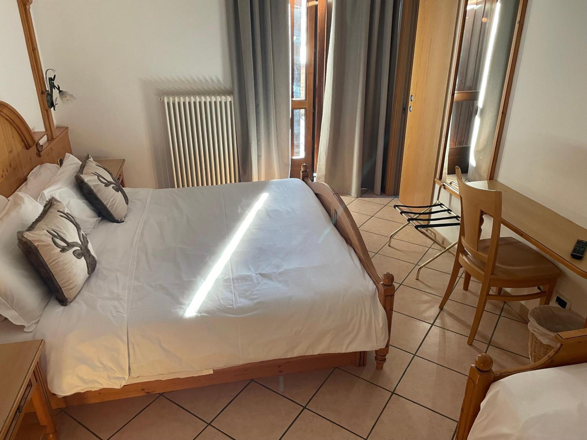 Hotel Valle Verde - Rent Ski & Bike تارفيسيو المظهر الخارجي الصورة